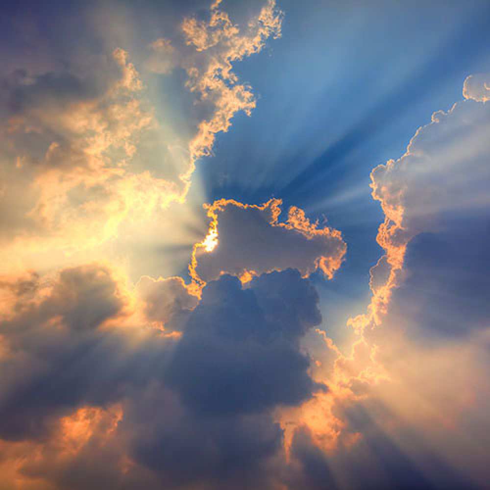 Открытка на каждый день с именем, Света Ты мой ангел ангельский свет сквозь облака Прикольная открытка с пожеланием онлайн скачать бесплатно 