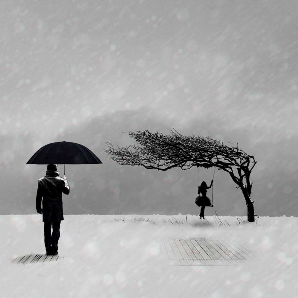 Открытка на каждый день с именем, Снежинка Не грусти девушка на качели и мужчина под зонтом Прикольная открытка с пожеланием онлайн скачать бесплатно 