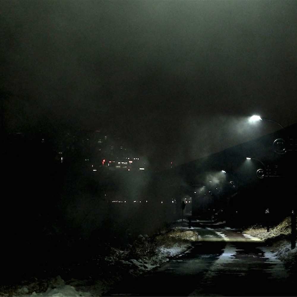 Открытка на каждый день с именем, Бестия Я по тебе скучаю окраина города Прикольная открытка с пожеланием онлайн скачать бесплатно 