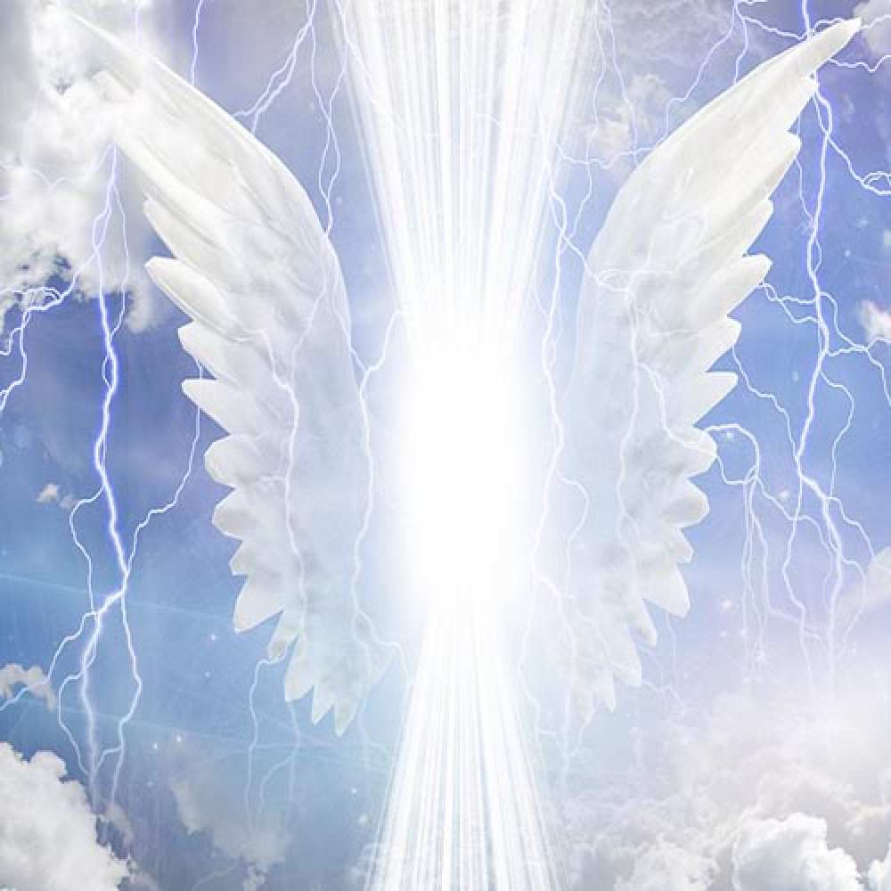 Открытка на каждый день с именем, Харитон С днем ангела молнии на небе и свет Прикольная открытка с пожеланием онлайн скачать бесплатно 