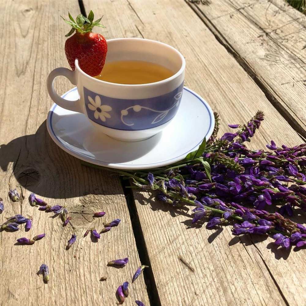 Открытка на каждый день с именем, Аристарх Выздоравливай чай Прикольная открытка с пожеланием онлайн скачать бесплатно 