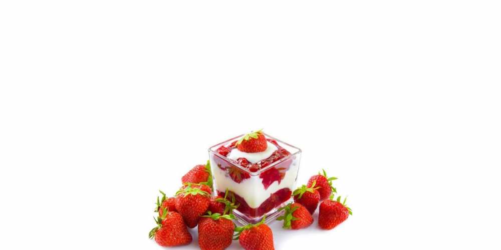 Открытка на каждый день с именем, Павел Доброе утро клубника, сливки Прикольная открытка с пожеланием онлайн скачать бесплатно 