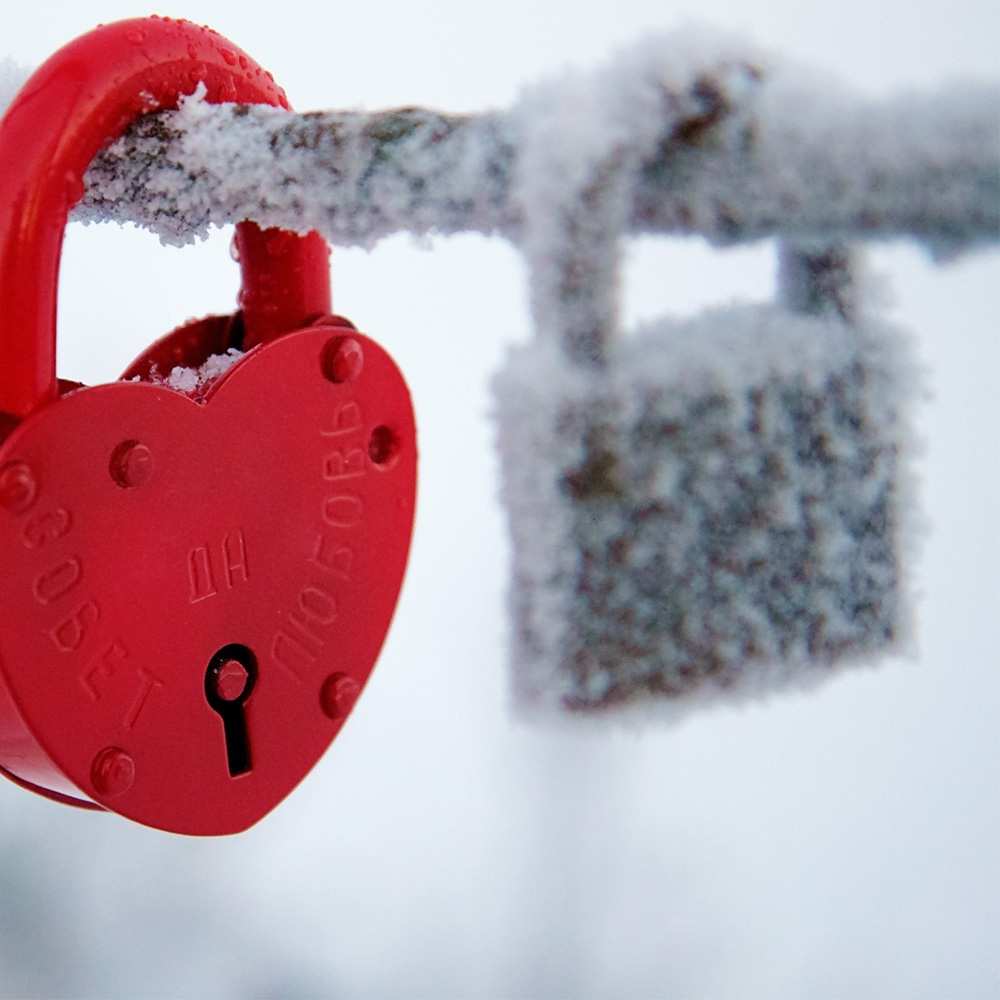 Открытка на каждый день с именем, Лола Я тебя люблю любви Прикольная открытка с пожеланием онлайн скачать бесплатно 