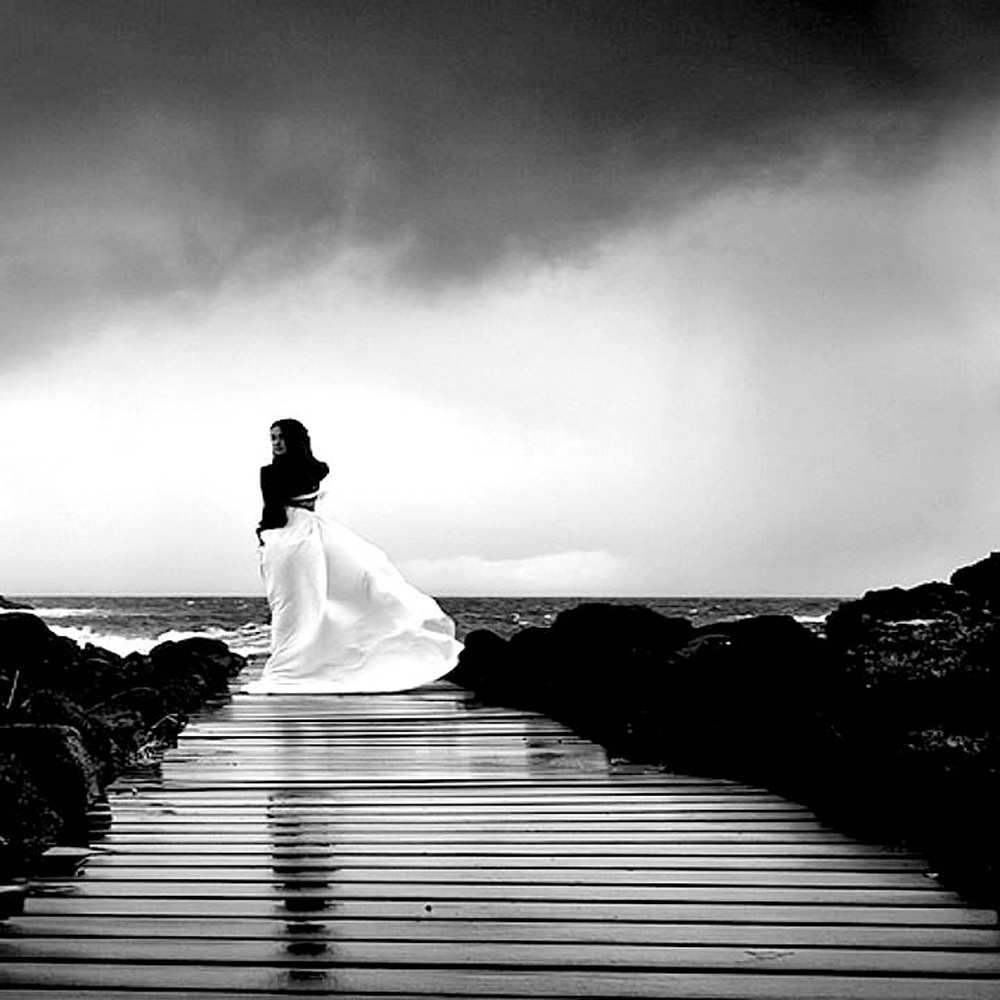 Открытка на каждый день с именем, Укур Не грусти пирс и море Прикольная открытка с пожеланием онлайн скачать бесплатно 