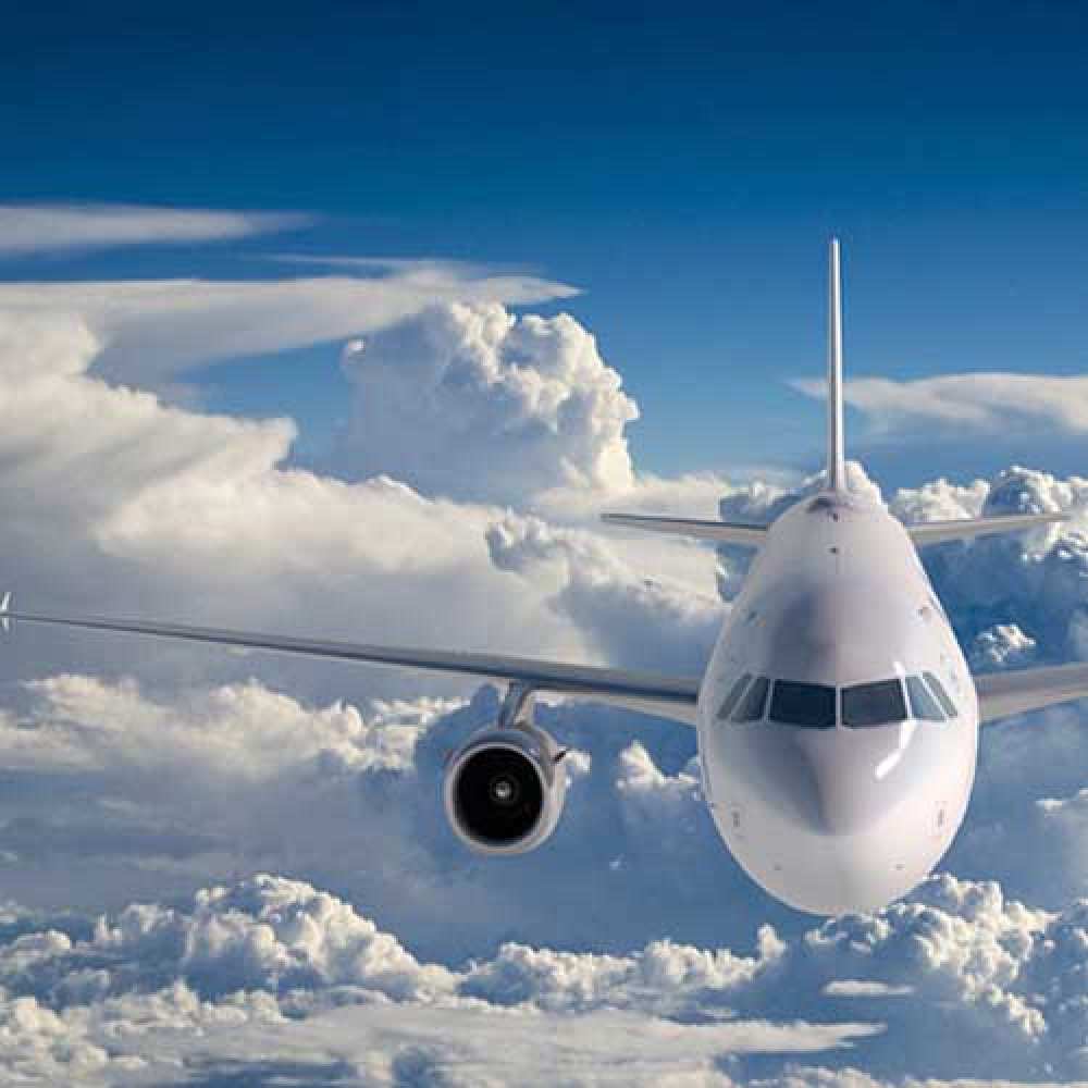 Открытка на каждый день с именем, Дурында Счастливого пути голубое небо и белоснежный самолет Прикольная открытка с пожеланием онлайн скачать бесплатно 